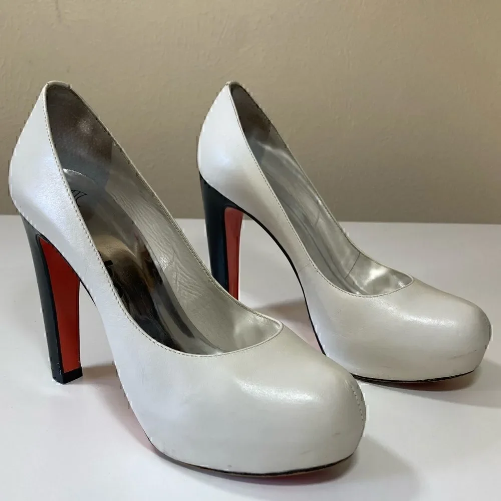 LUCHO off white platform almond toe pumps $350 womens size 6